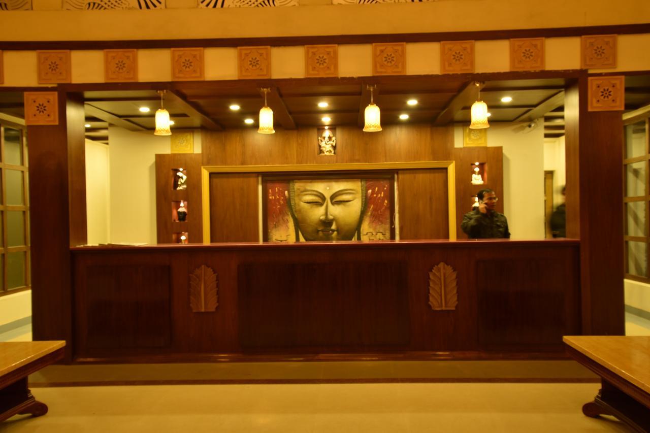 Gargee Gautam Vihar Resort Rádzsgír Kültér fotó